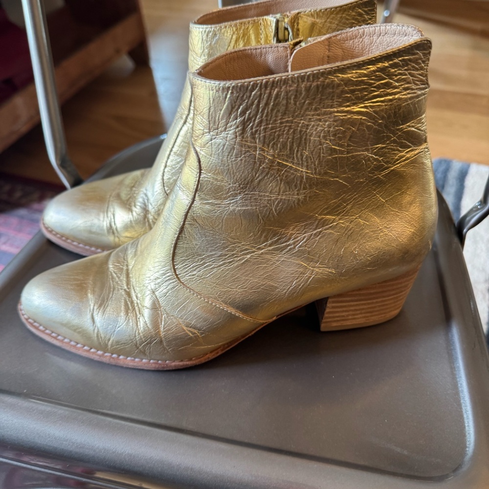 Esquivel Gold Metallic Ankle Boots - Size 9 - Picture 8 of 9